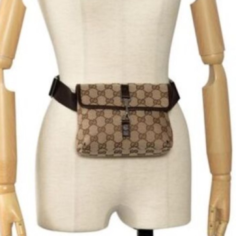 Gucci GG Canvas Jackie Belt Bag